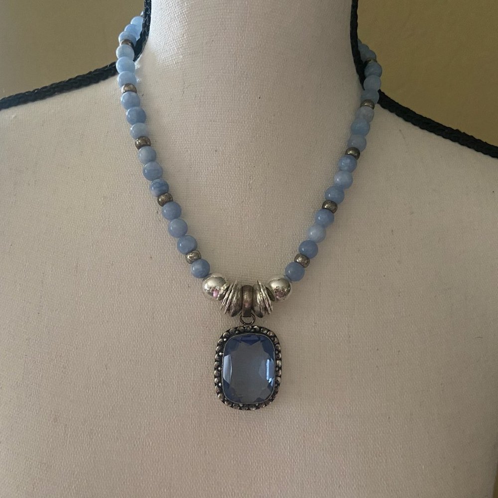Blue Glass Beaded Necklace w/Large Blue Pendant - Costume Jewlery